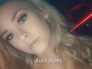 Auri_Jones