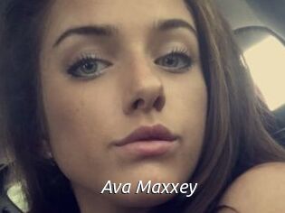 Ava_Maxxey