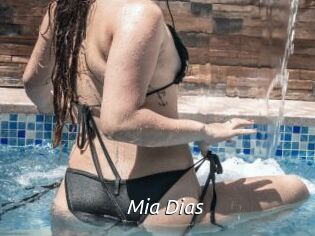 Mia_Dias