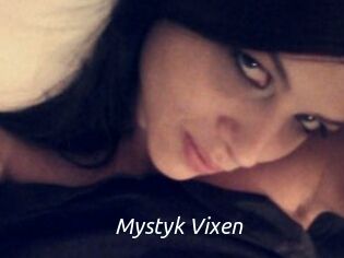 Mystyk_Vixen